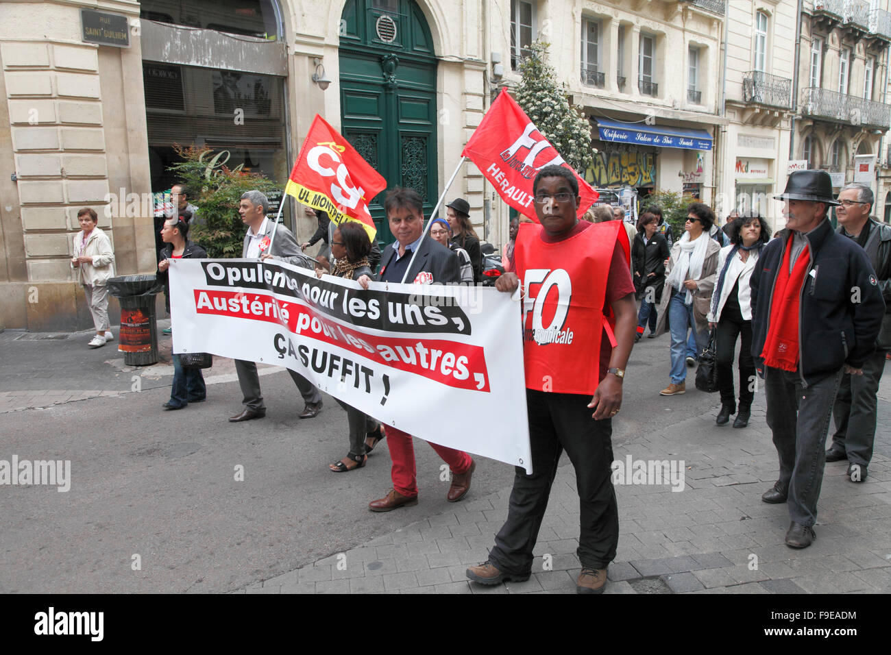 France, Languedoc-Roussillon, Montpellier, marcia di protesta contro l'austerità, persone Foto Stock