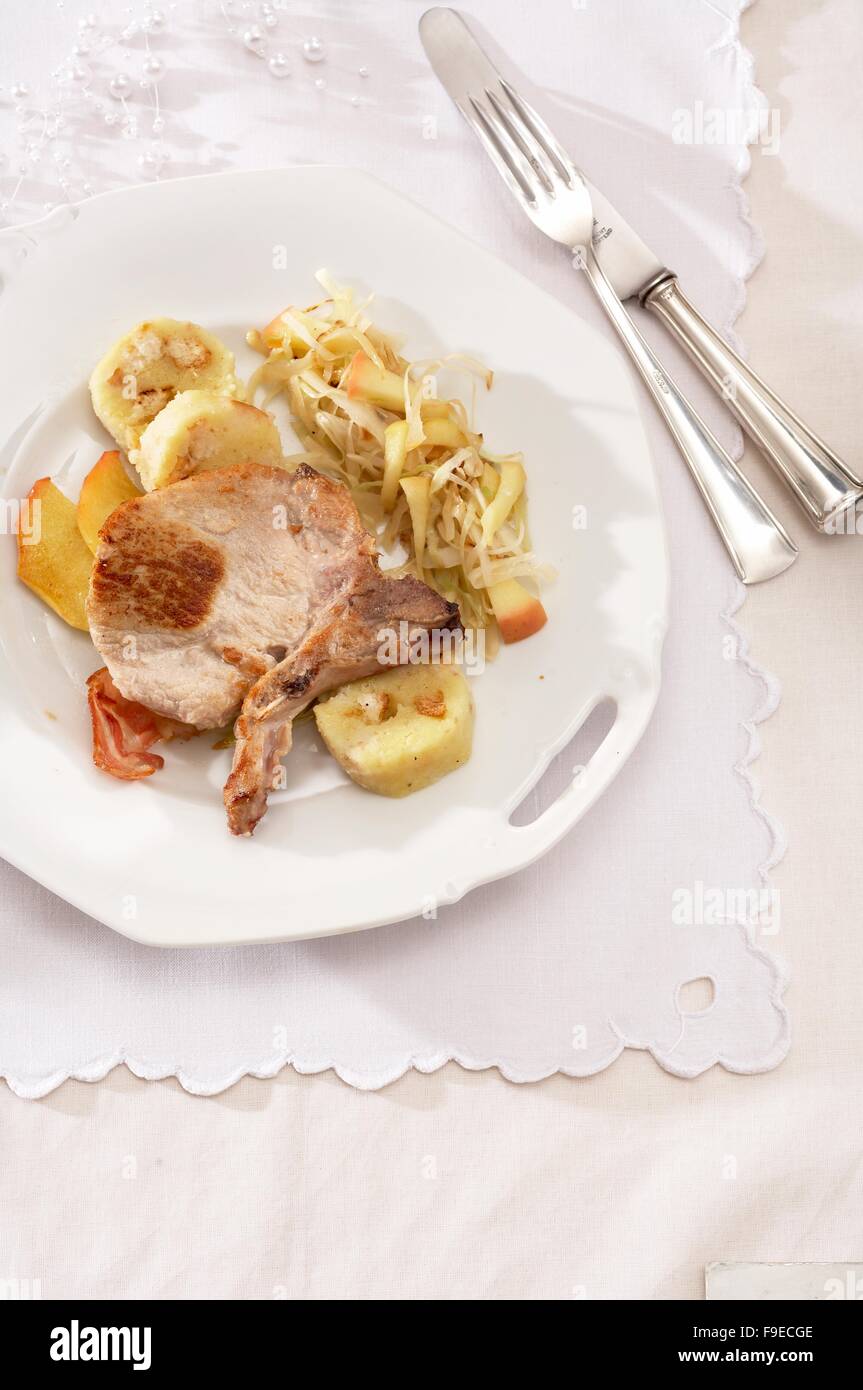 Pancetta e cavoli di mele immagini e fotografie stock ad alta