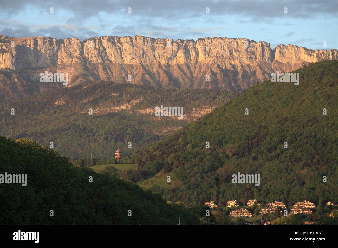 Francia Rhône-Alpes Annecy Alpi Montagne Paesaggio Foto Stock
