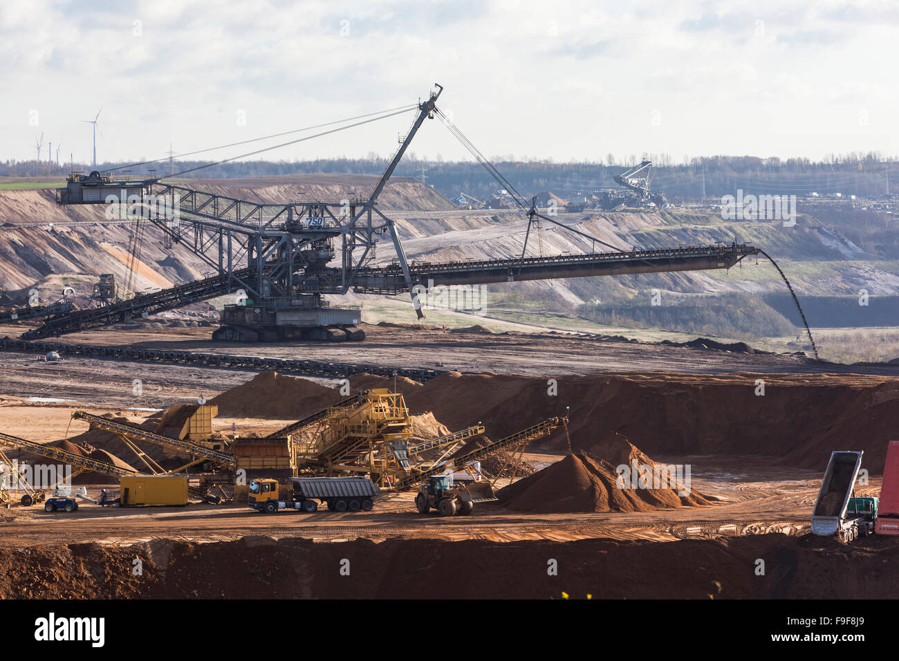 Escavatore della lignite nella miniera di lignite di Garzweiler Foto Stock