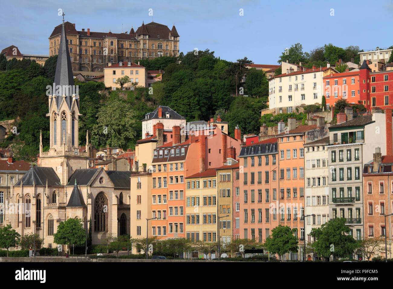 Francia Rhône-Alpes Lione Vieux-Lyon città vecchia skyline St-Georges Chiesa Foto Stock