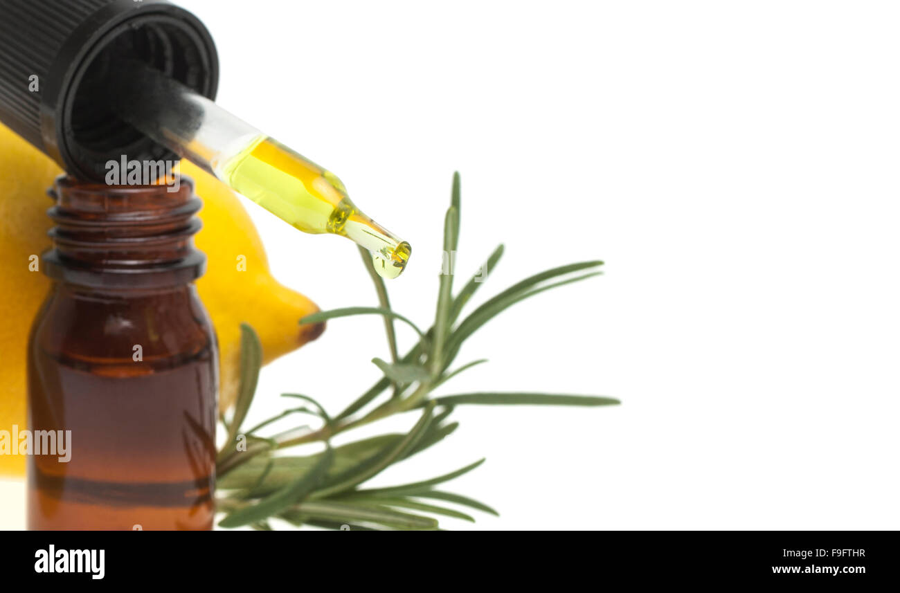 Olio essenziale di limone e rosmarino Foto Stock