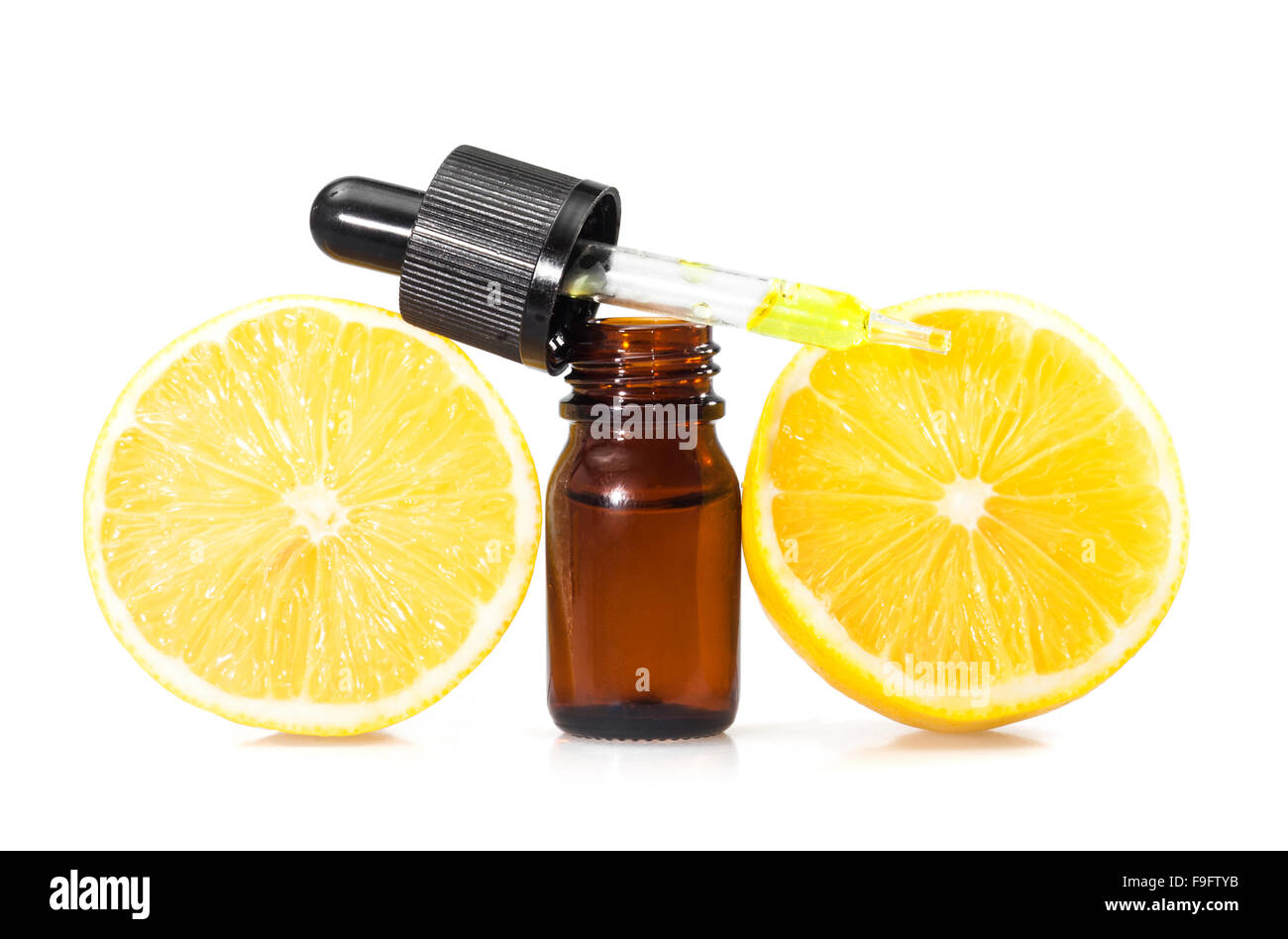 Olio essenziale di limone Foto Stock
