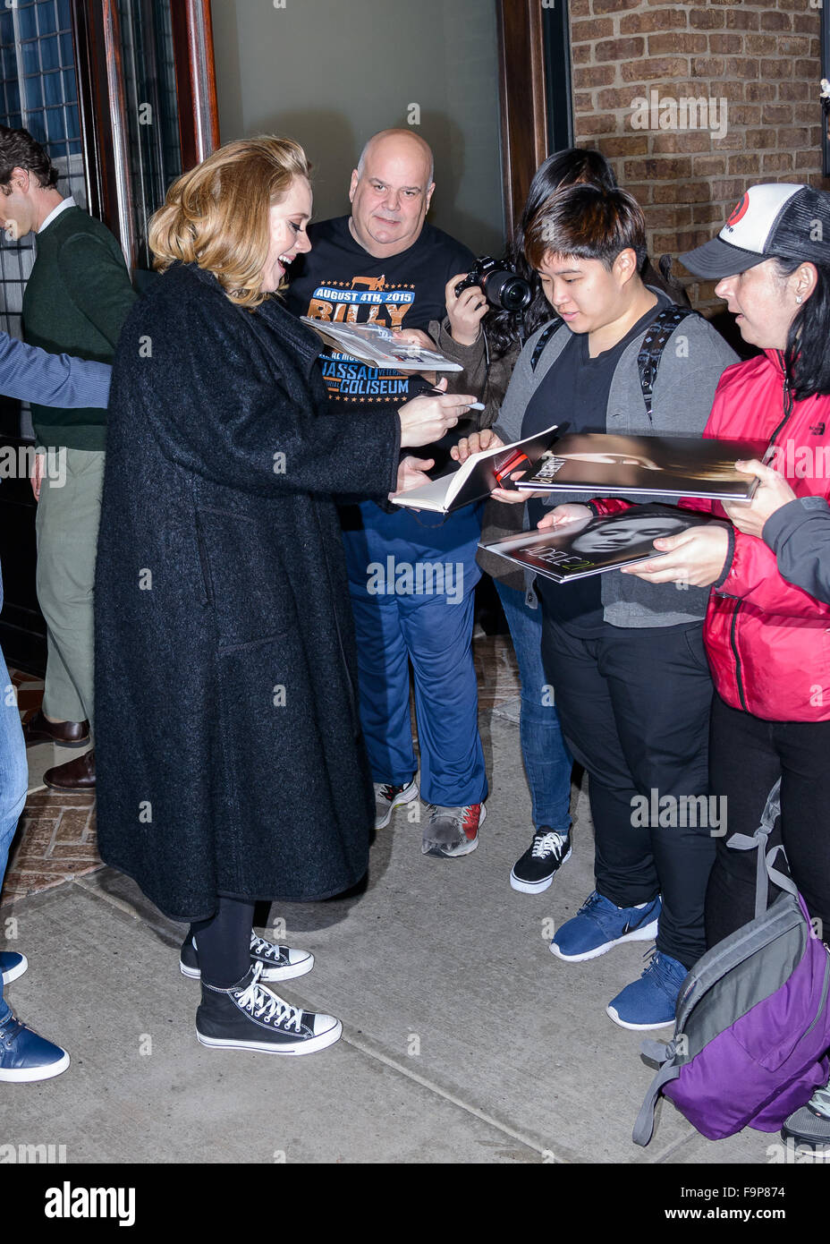 Adele si era visto al di fuori del suo hotel di New York offre: Adele Laurie Blue Adkins dove: New York New York, Stati Uniti quando: 16 Nov 2015 Foto Stock