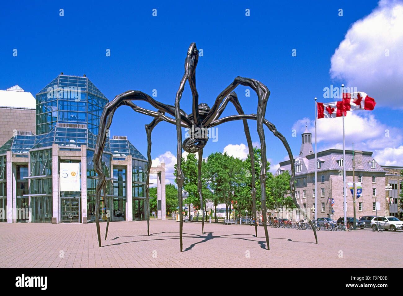 Ottawa, Ontario, Canada - Maman Spider scultura (scultore: Louise Bourgeois) a Galleria Nazionale del Canada Foto Stock