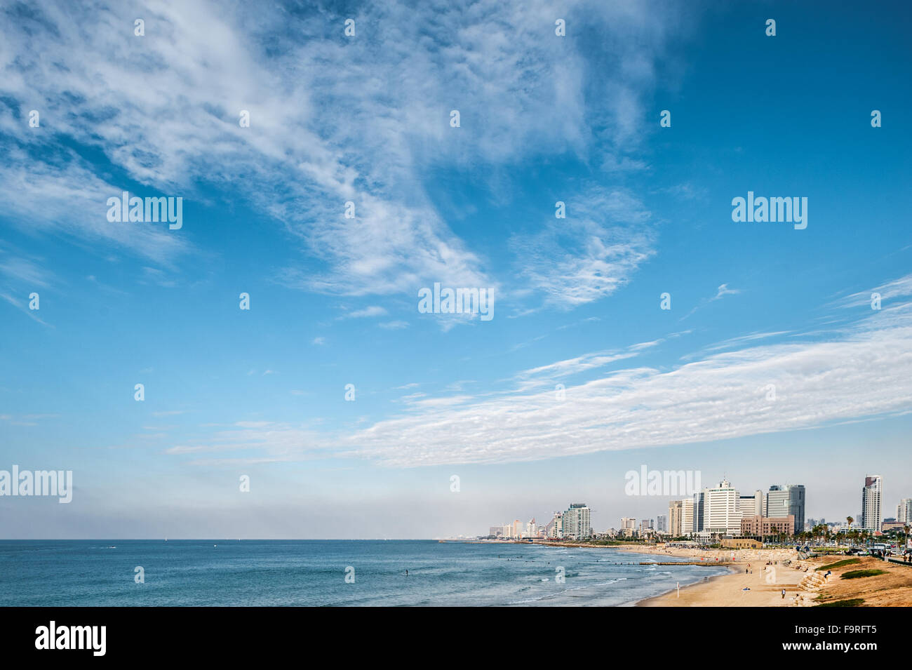 Israele, Tel Aviv, cityscape come visto da di Jaffa Foto Stock