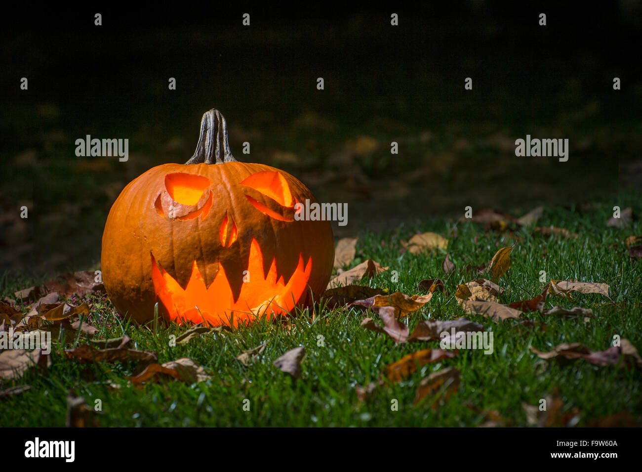 Intagliato Zucca di Halloween Jack o Lantern Foto Stock