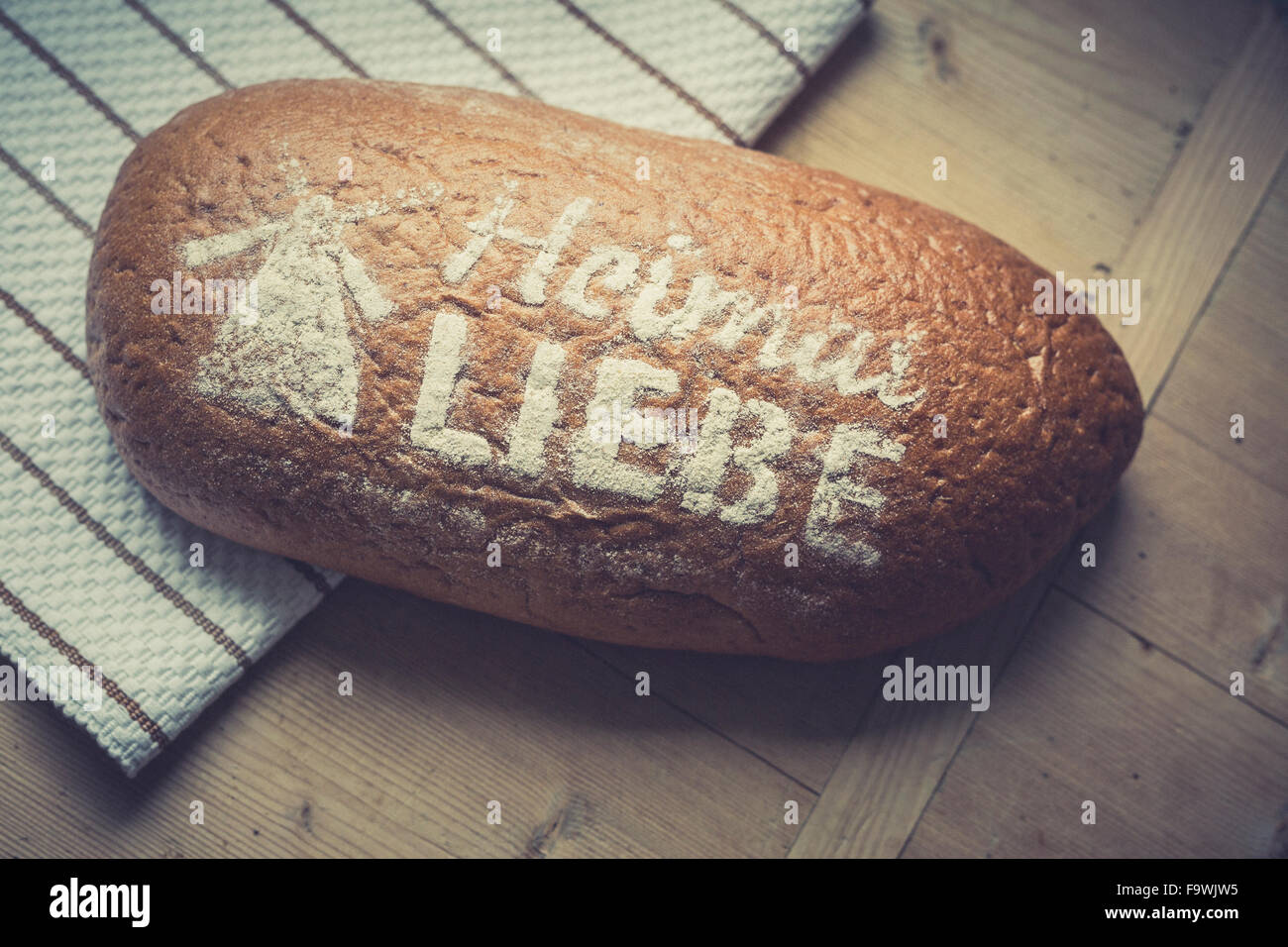 Filone di pane, amore per il paese nativo Foto Stock