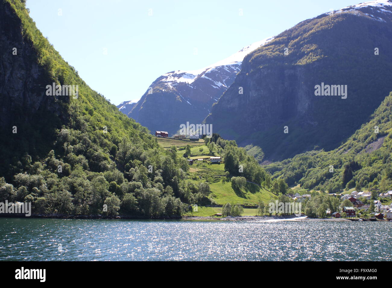 Il villaggio di Undredal sul Sognefjord in Norvegia Foto Stock