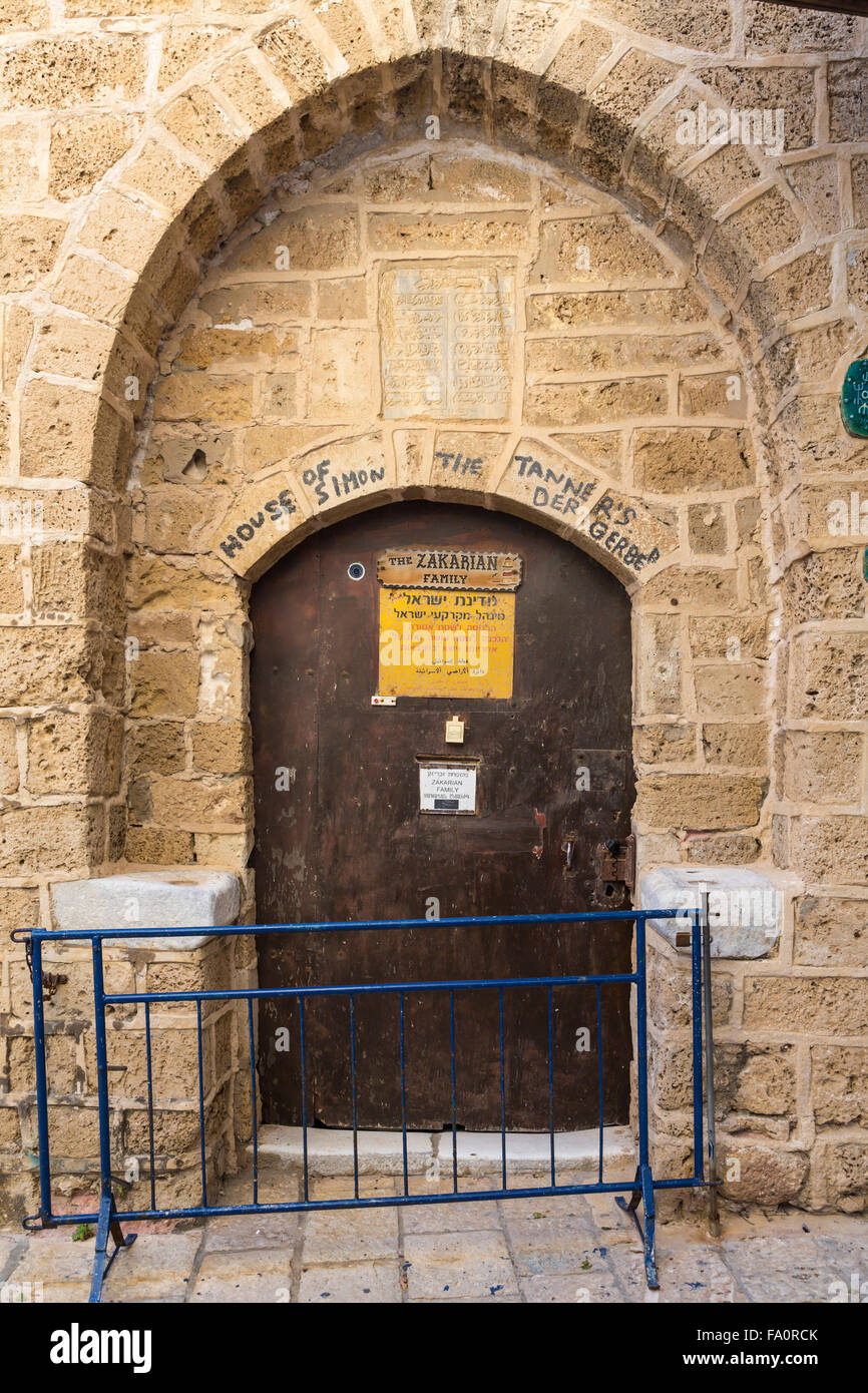 La porta di ingresso a Simone conciatore in casa la città vecchia di Jaffa, Tel Aviv, Israele, Medio Oriente Foto Stock