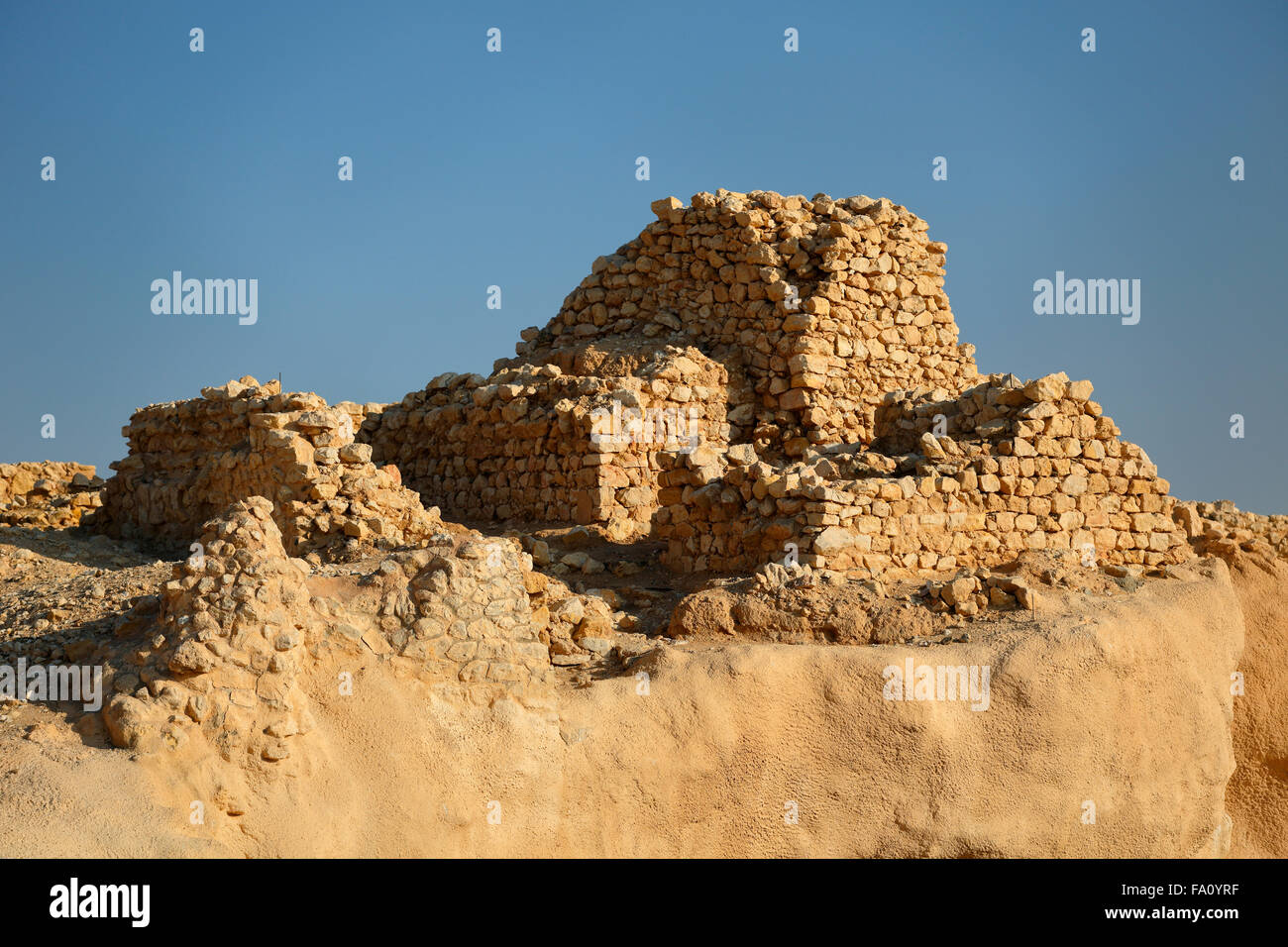 Le rovine della vecchia città di Ubar in Rub Al-Khali deserto di Shisr, Dhofar, Oman Foto Stock