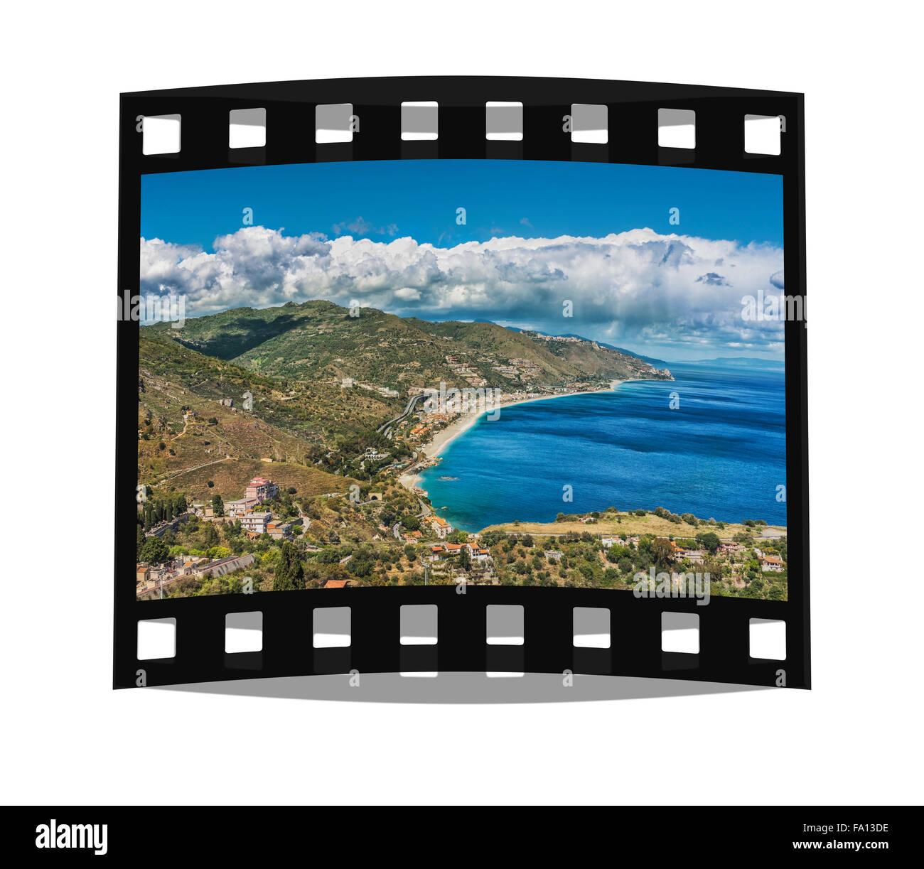 Vista da Taormina a Letojanni bay. Letojanni è situato sulla costa orientale della Sicilia, Letojanni, Sicilia, Italia, Europa Foto Stock