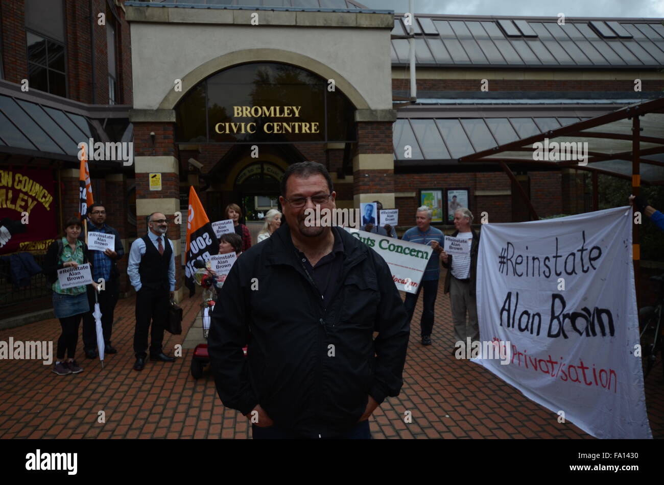 Bromley , Consiglio instate nuovamente unite unionista Alan Brown dopo aver udito per cattiva condotta . Foto Stock