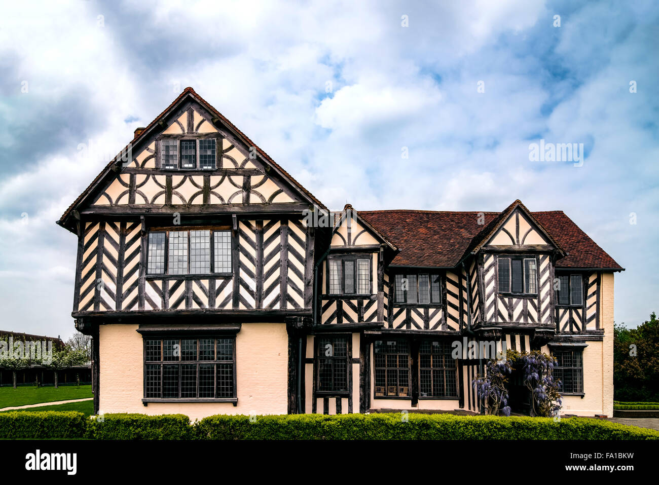 Medieval Tudor House a Birmingham REGNO UNITO Blakeslay Hall vista esterna Foto Stock