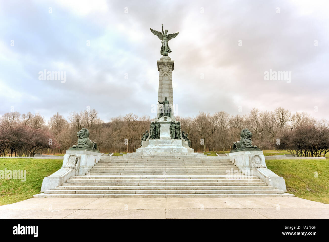 Sir George Etienne Cartier monumento in Mount Royal Park, Montreal Canada a George-Etienne Cartier dallo scultore George William H Foto Stock