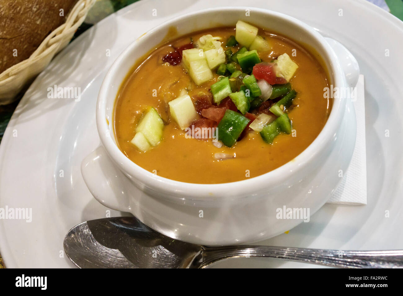 Madrid Spagna,Europa,spagnolo,latino ispanico Latino etnia immigrati minoritari, Moncloa-Aravaca,Plaza Moncloa,Van Gogh Cafe,ristorante Foto Stock