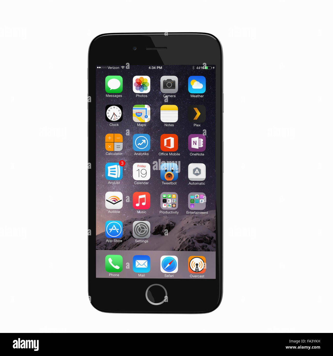 Hilvarenbeek, Paesi Bassi - 18 dicembre 2015: rendering realistico di un telefono intelligente basato su iPhone 6 le immagini di riferimento. Foto Stock