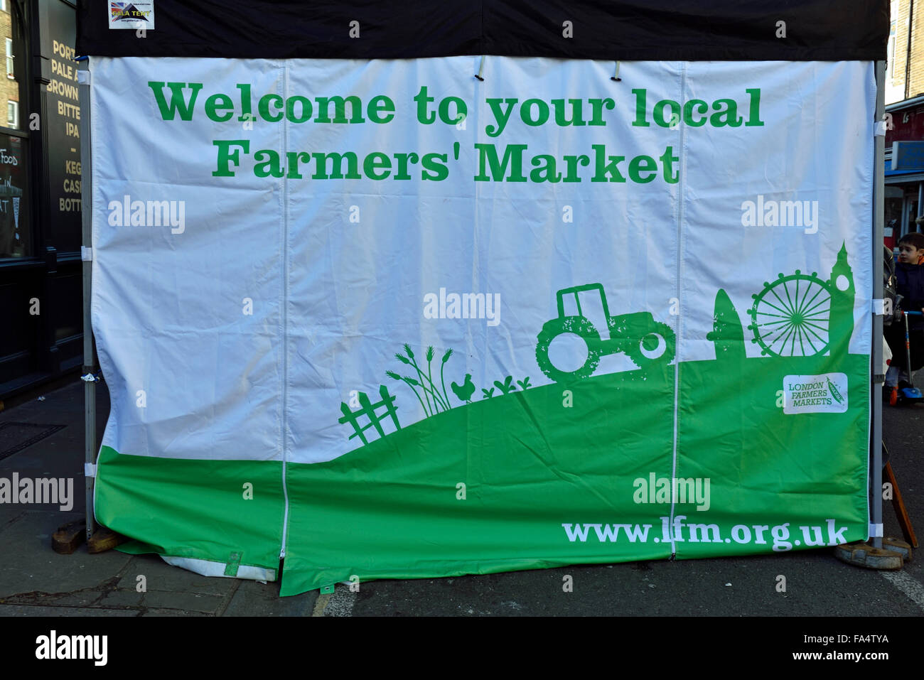 Londra Mercato degli Agricoltori segno, Cappella Mercato, London Borough di Islington Inghilterra Gran Bretagna REGNO UNITO Foto Stock