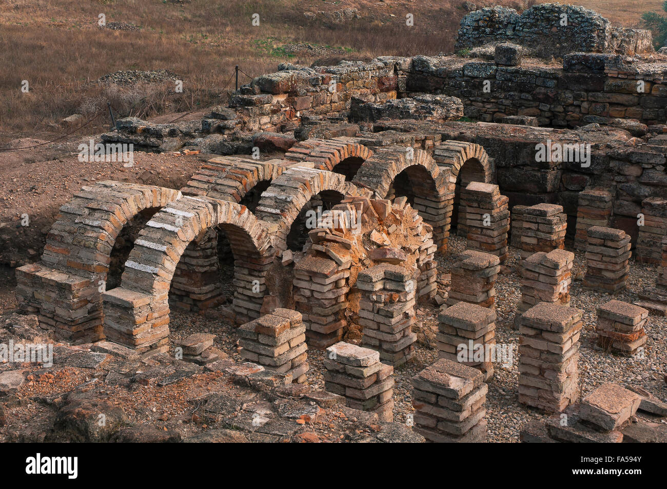 Romano città iberica di Castulo, bagni termali, Linares, Provincia di Jaen, regione dell'Andalusia, Spagna, Europa Foto Stock