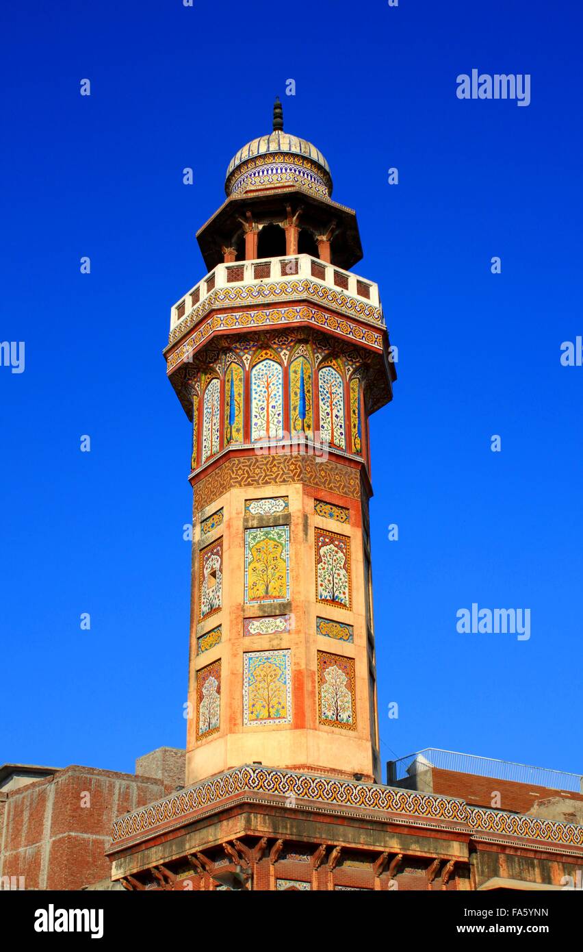 Il minareto di Wazir Khan moschea, Lahore, Pakistan Foto Stock
