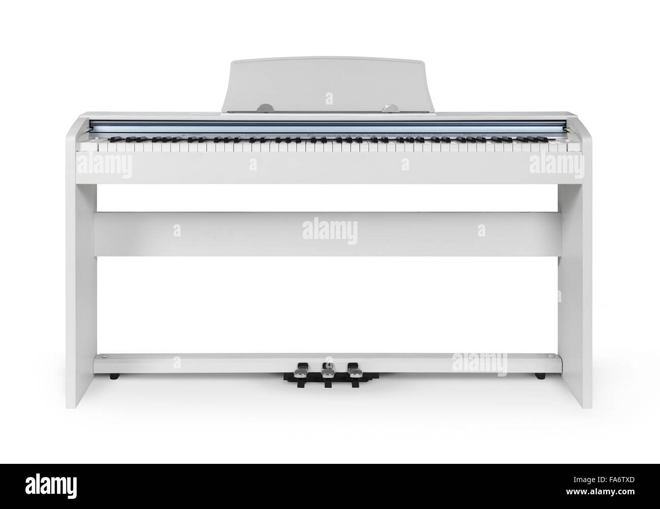 Bianco pianoforte digitale in isolati su sfondo bianco con tracciato di ritaglio Foto Stock