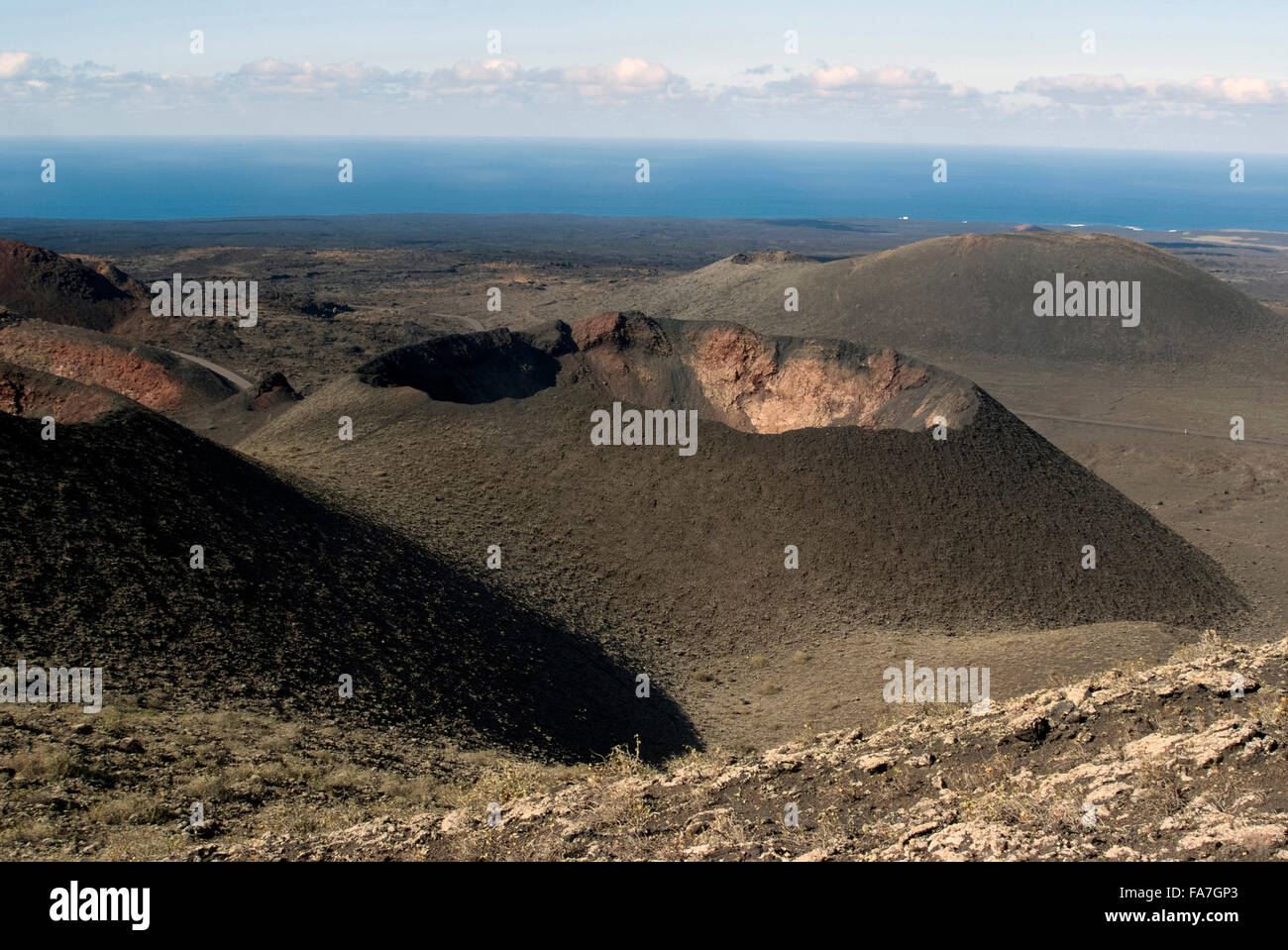 Cono vulcanico nel Parco Nazionale di Timanfaya, Lanzarote, Spagna Foto Stock