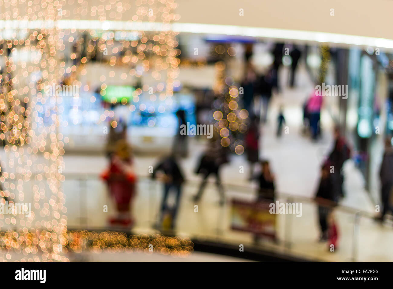 Shopping Mall di sfocatura con sfondo bokeh di fondo Foto Stock