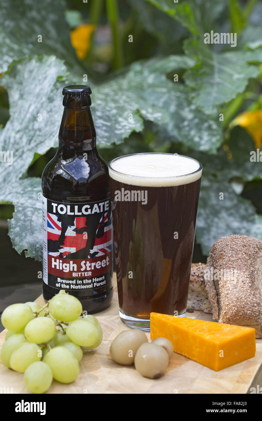 High Street Bitter prodotta dal casello birreria nel Derbyshire, un vincitore del National Trust è 2013 ammenda la produzione agricola Awards. Foto Stock