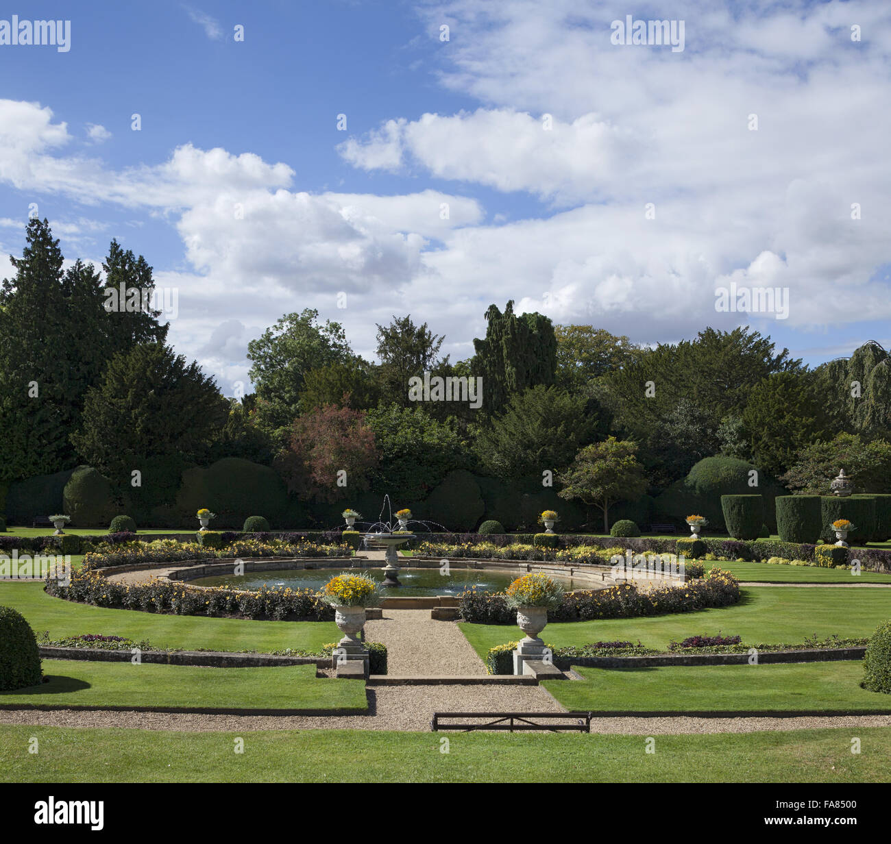 Il giardino italiano a Belton House, Lincolnshire. Foto Stock
