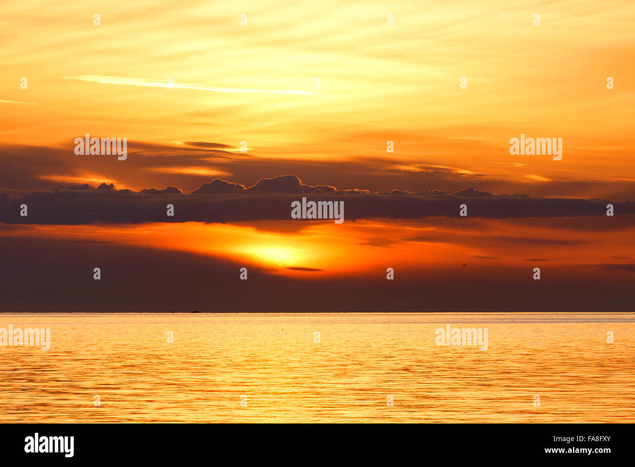 Bellissimo tramonto dorato in Vancouver Foto Stock