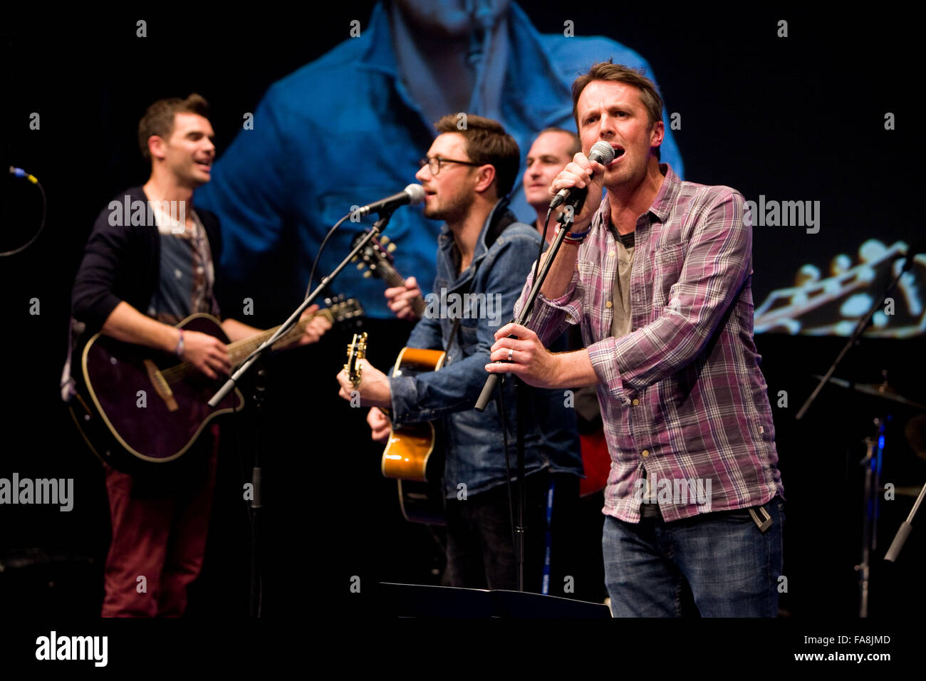 BBC Radio 5 Live Oktoberfest in Sheffield giovedì James Anderson e Graeme Swann sul palco Foto Stock