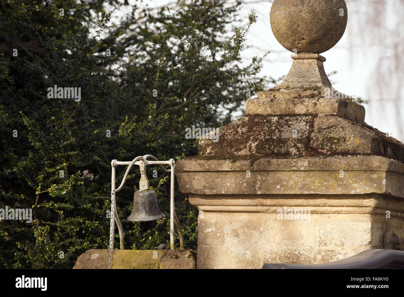 La campana di ingresso a Stowe, Buckinghamshire. Foto Stock
