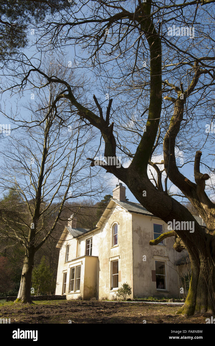 Allan Bank, una volta casa di William Wordsworth e a sinistra del National Trust da Canon Hardwicke Rawnsley, a Grasmere, Cumbria. Foto Stock