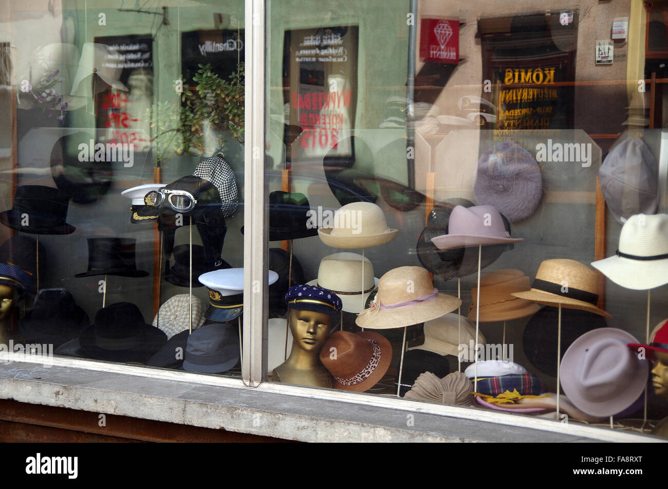 La finestra di visualizzazione di Hat shop in Gdansk, Polonia Foto Stock
