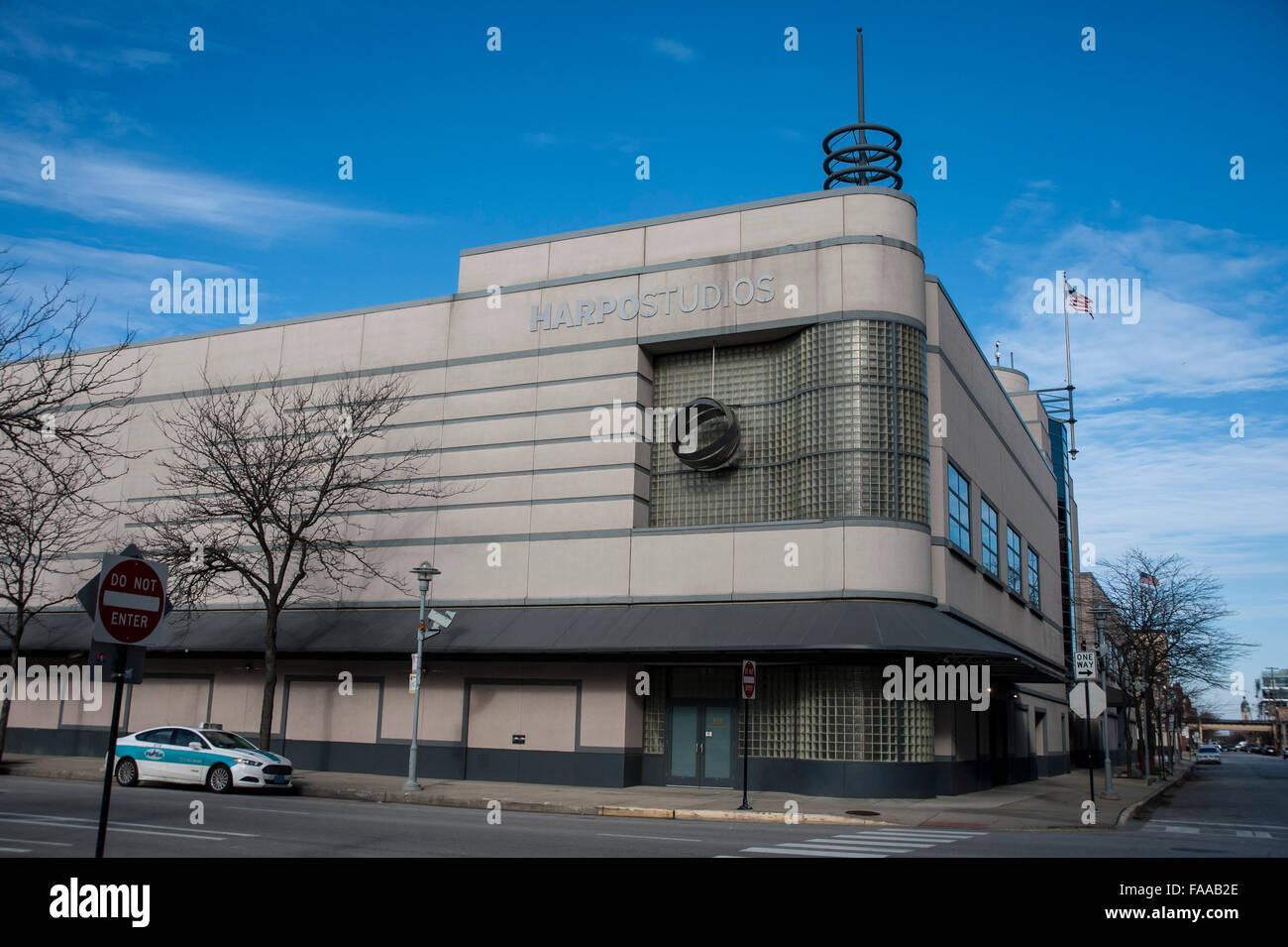 Chicago, Stati Uniti d'America. Il 24 dicembre 2015. Gli Harpo Studios in Chicago's West Loop si chiude come l'Oprah Winfrey Network si sposta in una nuova sede in West Hollywood, California. L'ex studios in Chicago erano a casa per l'esposizione di Oprah Winfrey per vent'anni. Credito: Stephen Chung/Alamy Live News Foto Stock