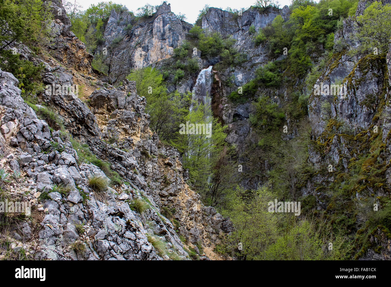 A cascata canyon Nevidio in Montenegro Foto Stock