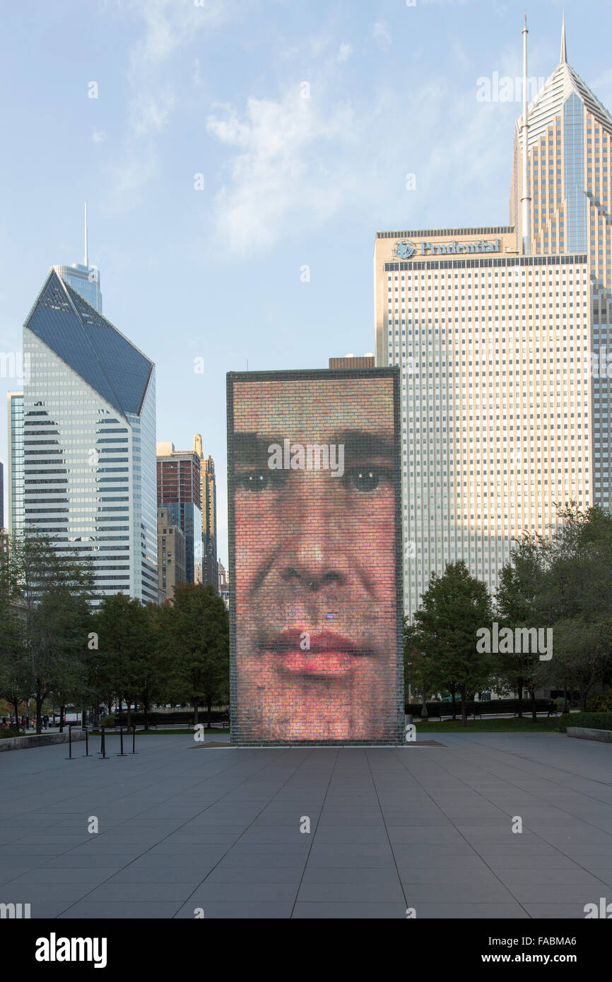 Crown Fountain arte pubblica all'aperto nel Millennium Park, Chicago, Illinois, USA Foto Stock