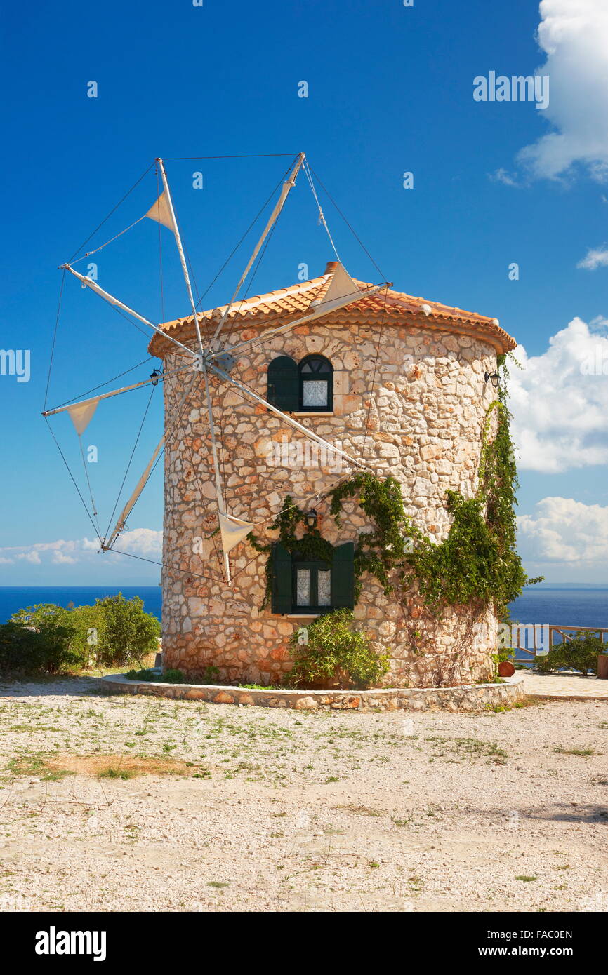 Grecia - isola di Zante, Mar Ionio, Capo Skinari, casa di Mulino a vento Foto Stock