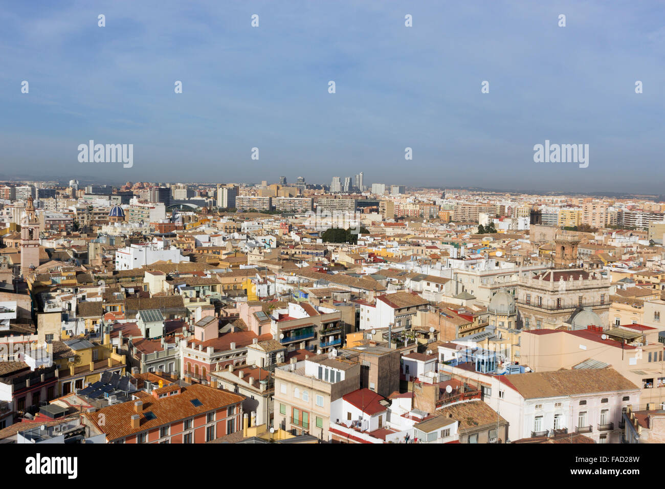 Valencia, Spagna. La vista sulla città dalla torre Micalet o Torre del Micalet aka el Miguelete, della cattedrale. Foto Stock