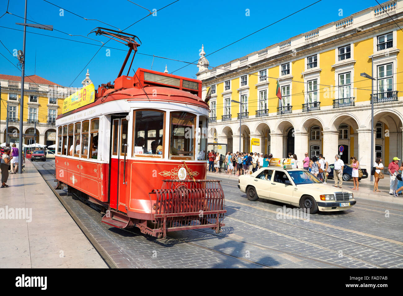 Lisbona 28 linea Tram, Portogallo Foto Stock
