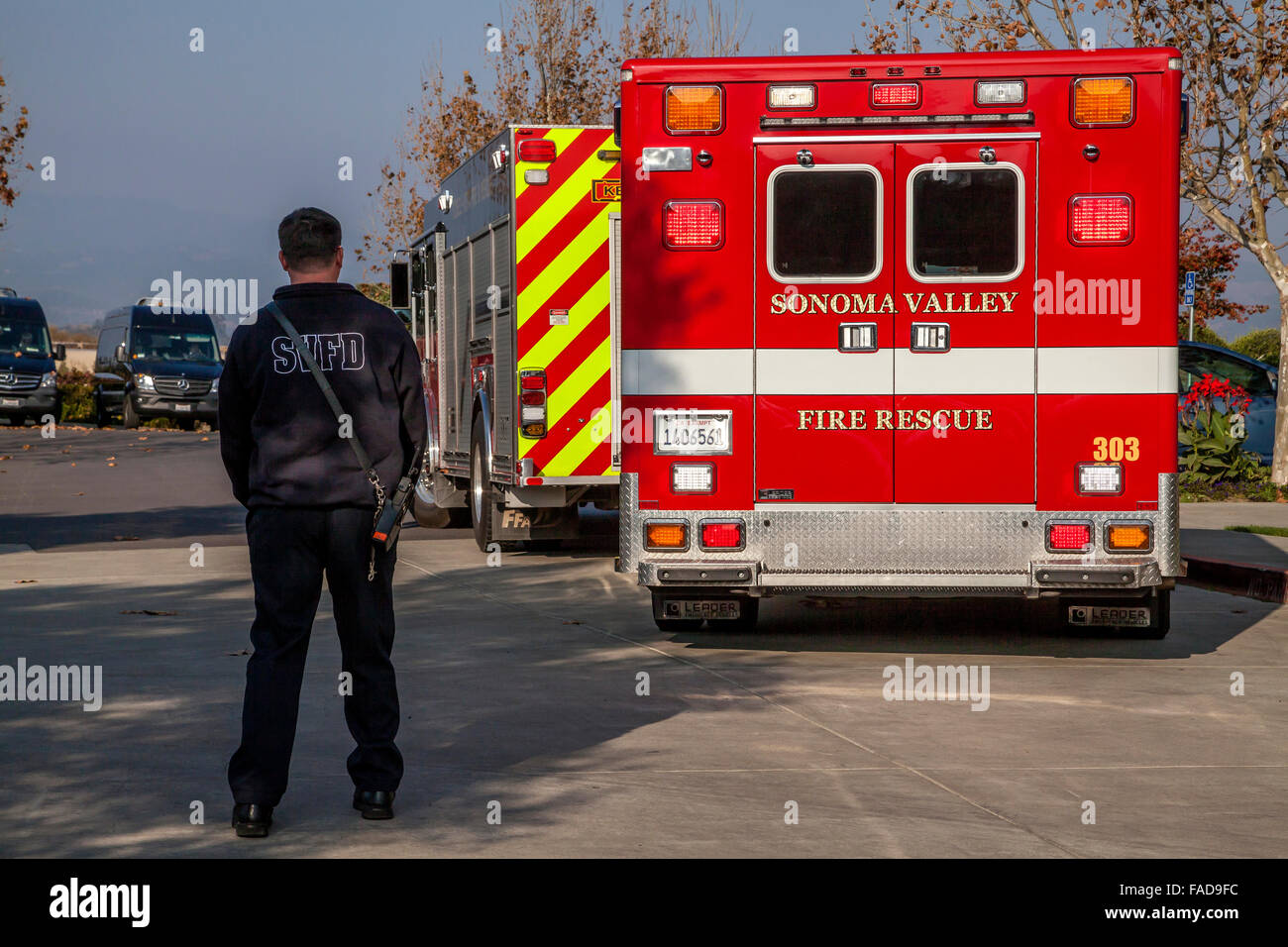 Sonoma Valley Fire Salvataggio a Jacuzzi vigneto di famiglia, Sonoma, CALIFORNIA, STATI UNITI D'AMERICA Foto Stock