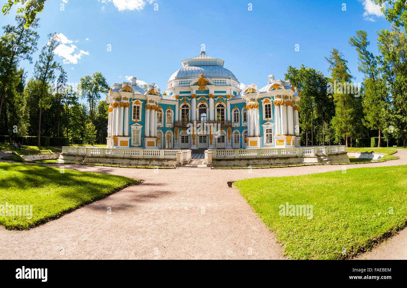 Hermitage padiglione presso il Catherine Park, Carskoe Selo in estate giornata di sole Foto Stock