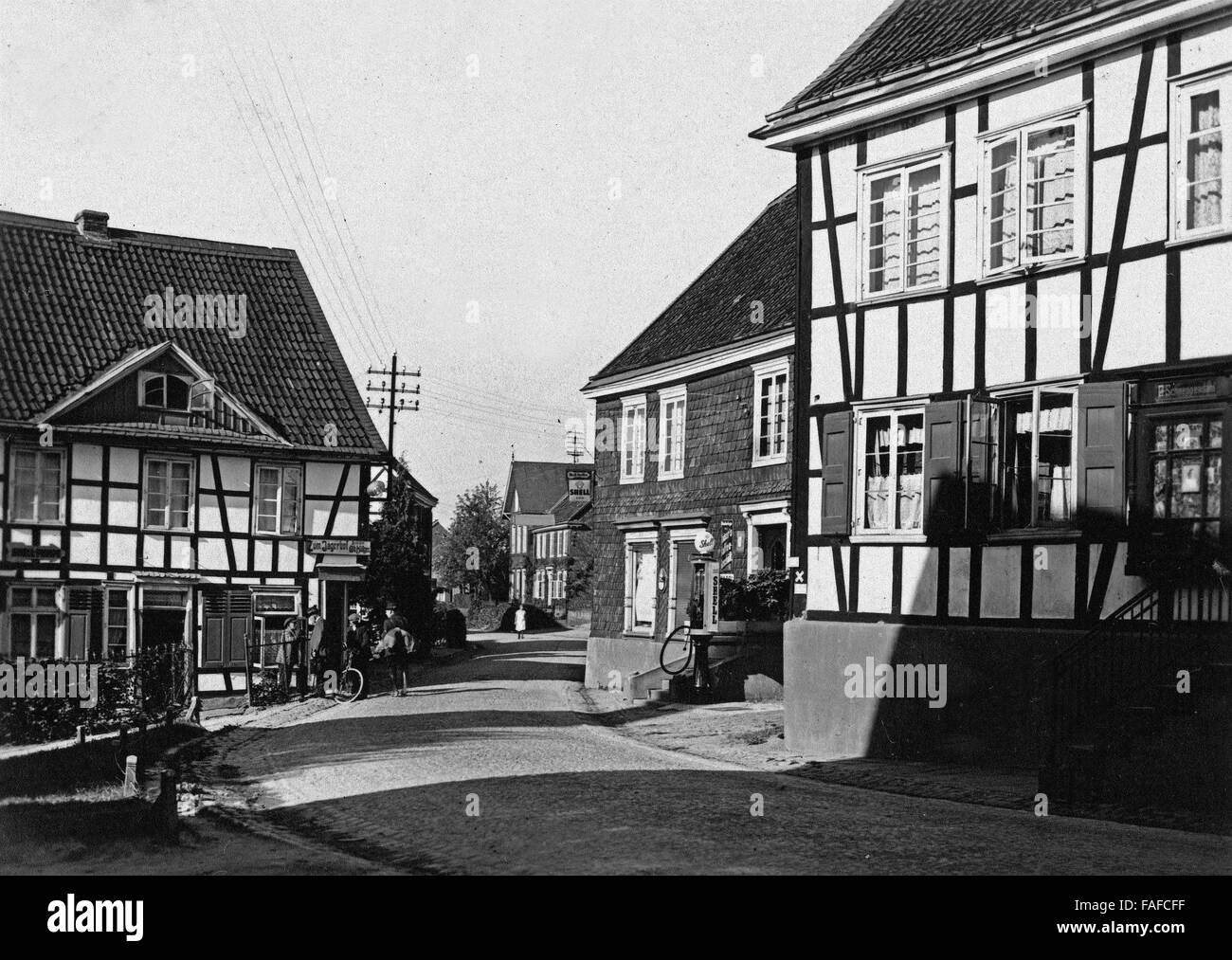 Fachwerkhäuser in Dabringhausen Bergisc im Land di gallina, Deutschland 1920er Jahre. Case con travi di legno a Dabringhausen in Bergisches Land regione, Germania 1920s. Foto Stock
