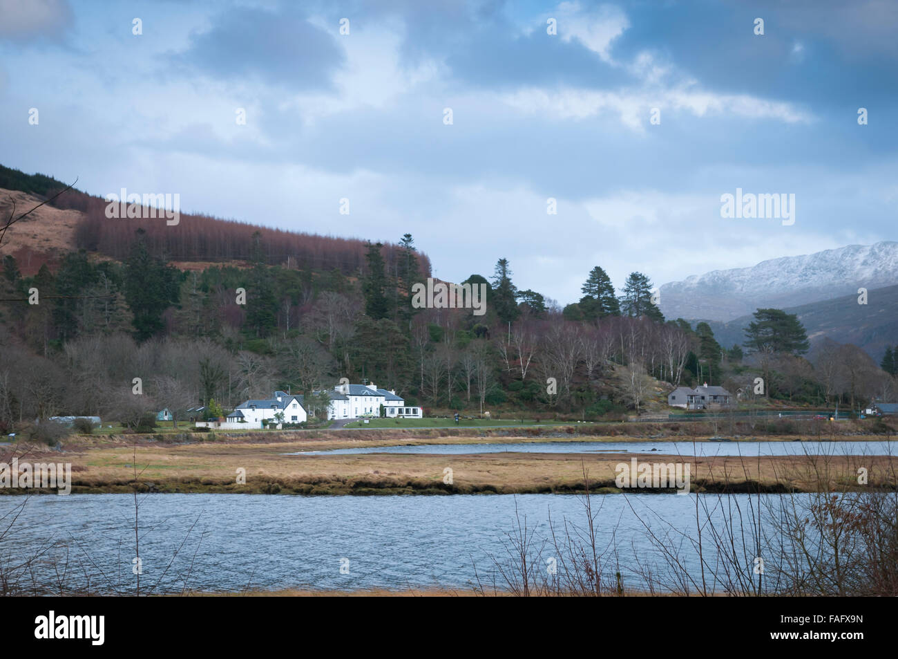 L'Hotel Strontian sulle rive di Loch Sunart, a Ardnamurchan, Scozia Foto Stock