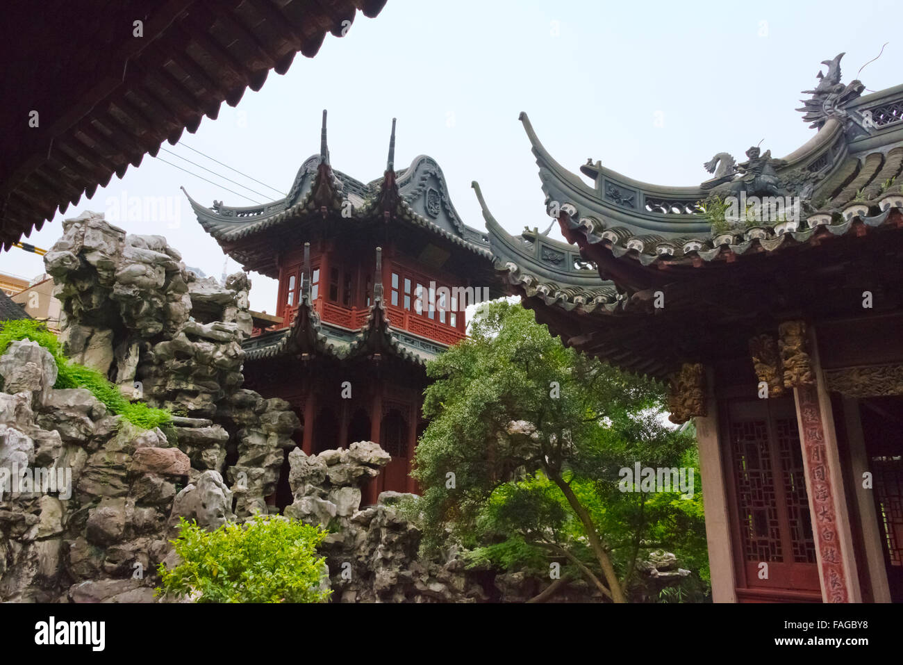 Edifici tradizionali in Il Giardino di Yuyuan, Shanghai, Cina Foto Stock