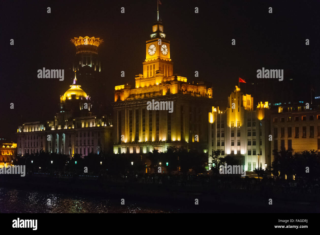 HSBC Building, Bund Center, casa doganale e Shanghai Municipal consiglio sindacale (da sinistra a destra) sul Bund, Shanghai, Cina Foto Stock
