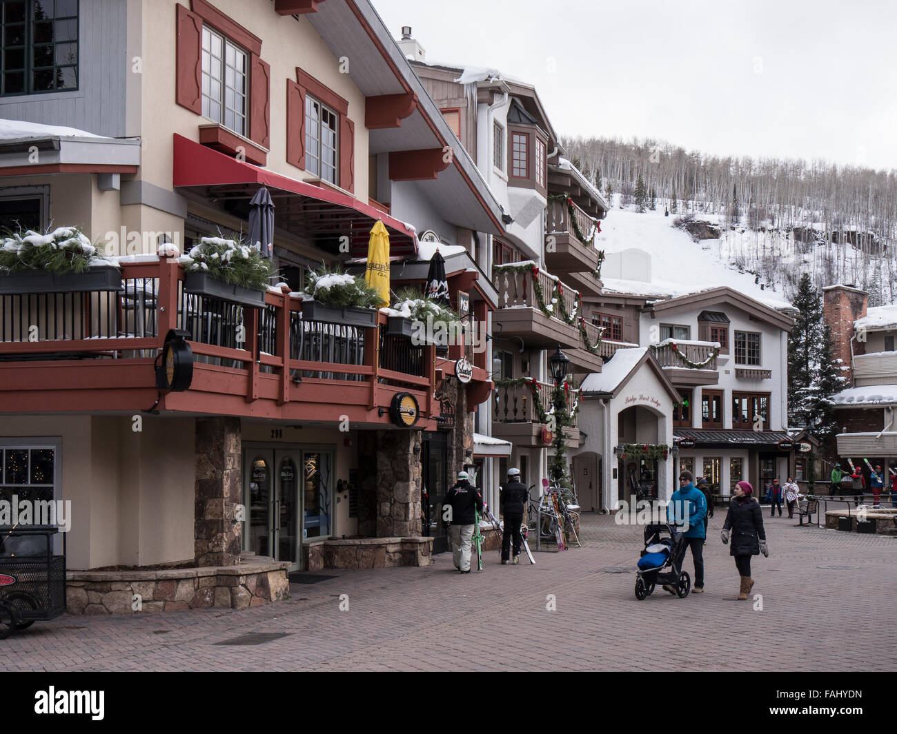 Il villaggio di base, inverno, Vail Colorado. Foto Stock