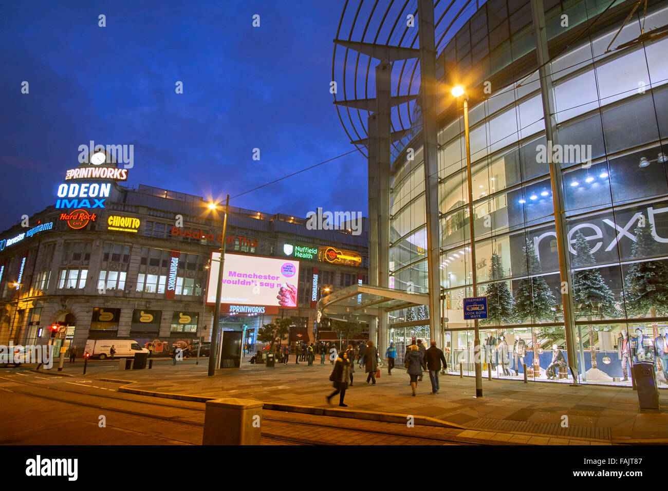 Il Printworks e Arndale Centre su Corporation Street nel centro della città di Manchester, Inghilterra England Regno Unito. Foto Stock