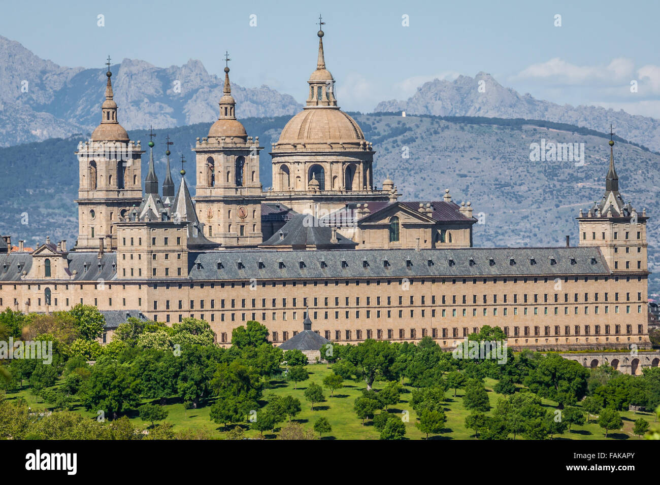 La sede reale di San Lorenzo de El Escorial, residenza storica del Re di Spagna, circa 45 chilometri a nord-ovest di Madrid, ho Foto Stock
