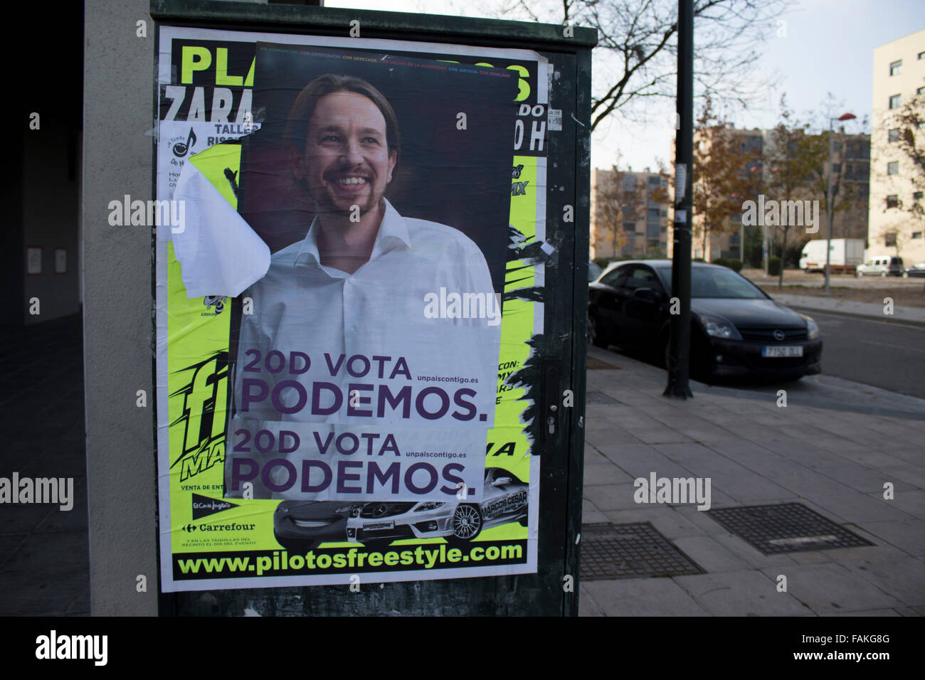 Cartellone elettorale per l'anti-austerità partito Podemos spagnolo durante il elezione generale Foto Stock